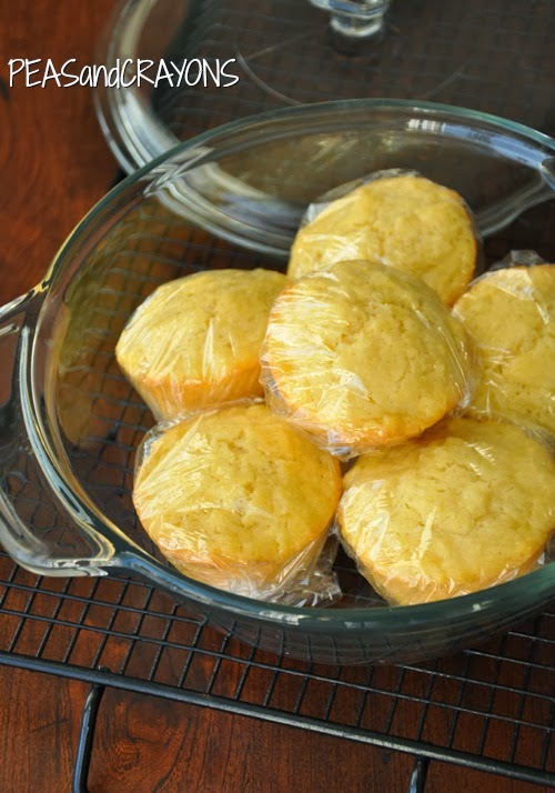 Fluffy Bakery-Style Cornbread Muffins