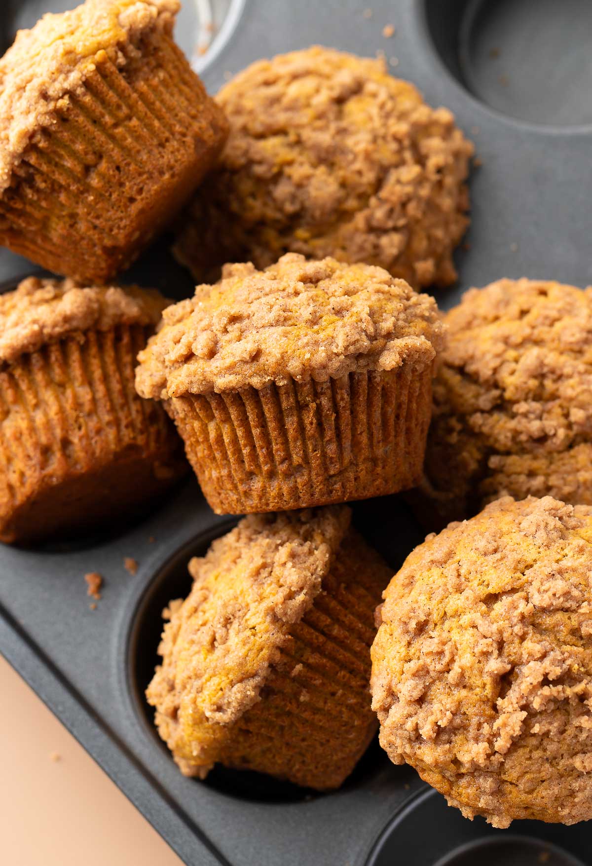 Pumpkin Spice Streusel Muffins