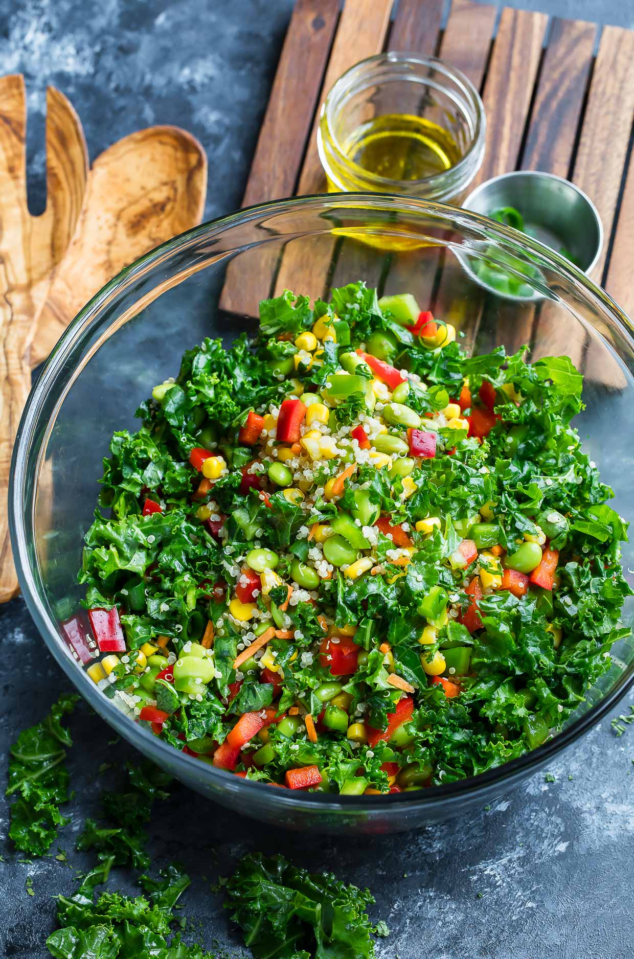 Healthy Quinoa Salad with Light Homemade Dressing Recipe