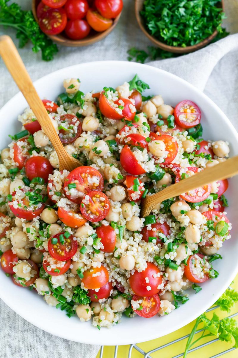 Tomato Quinoa Salad Recipe - Vegan and Gluten-Free - Peas and Crayons