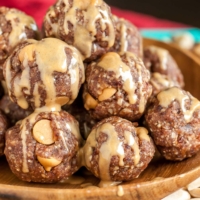 No-Bake Peanut Butter Energy Balls Recipe