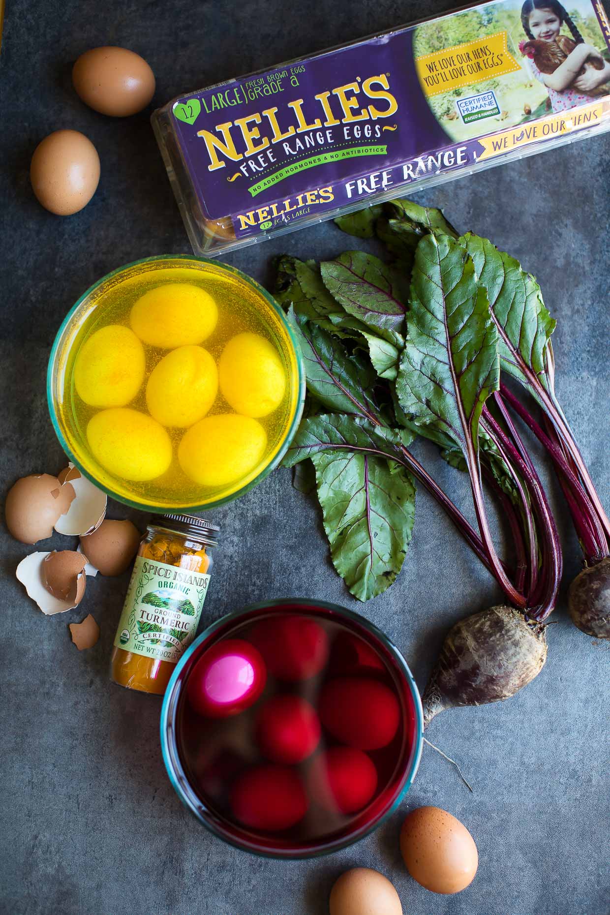 Natural Dyed Eggs with Turmeric and Beets