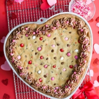 Valentine Cookie Cake