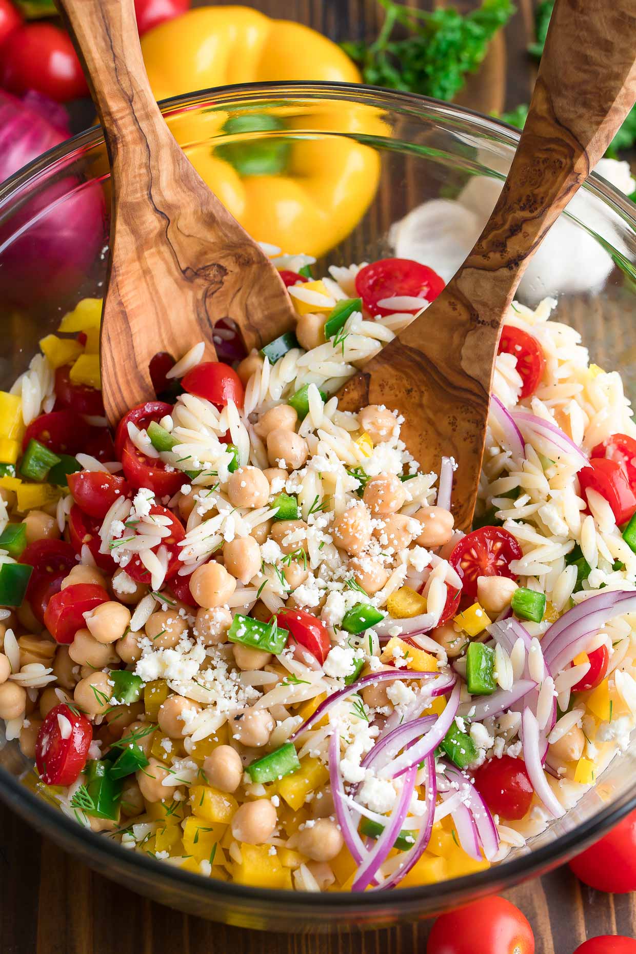 summer orzo pasta salad with chickpeas and feta