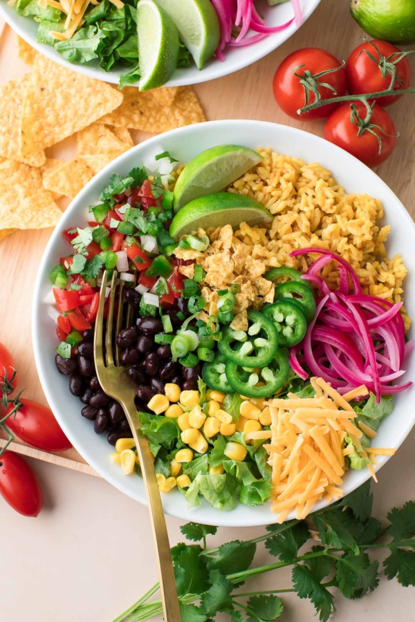Black Bean Burrito Bowls - Peas and Crayons