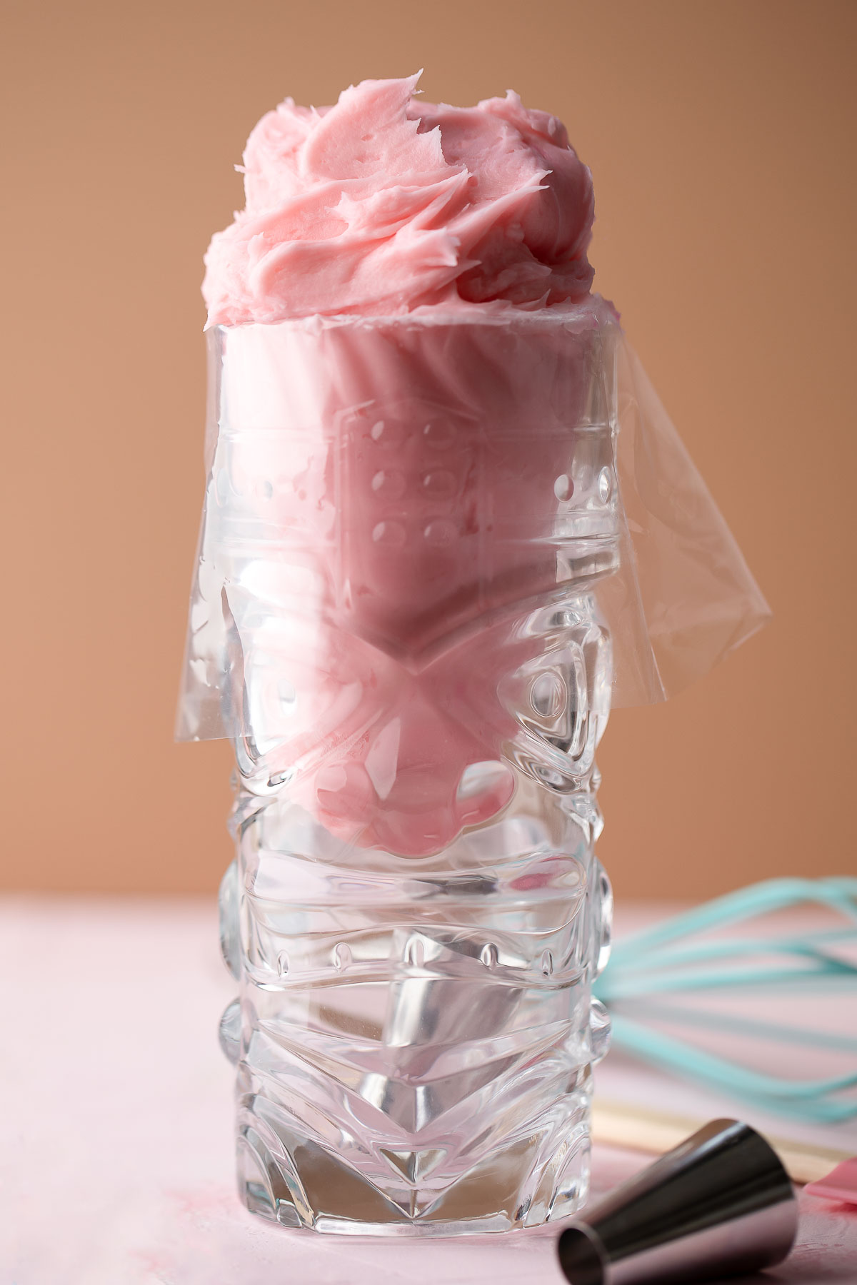 Pink Vanilla Buttercream Frosting Piping Bag Trick