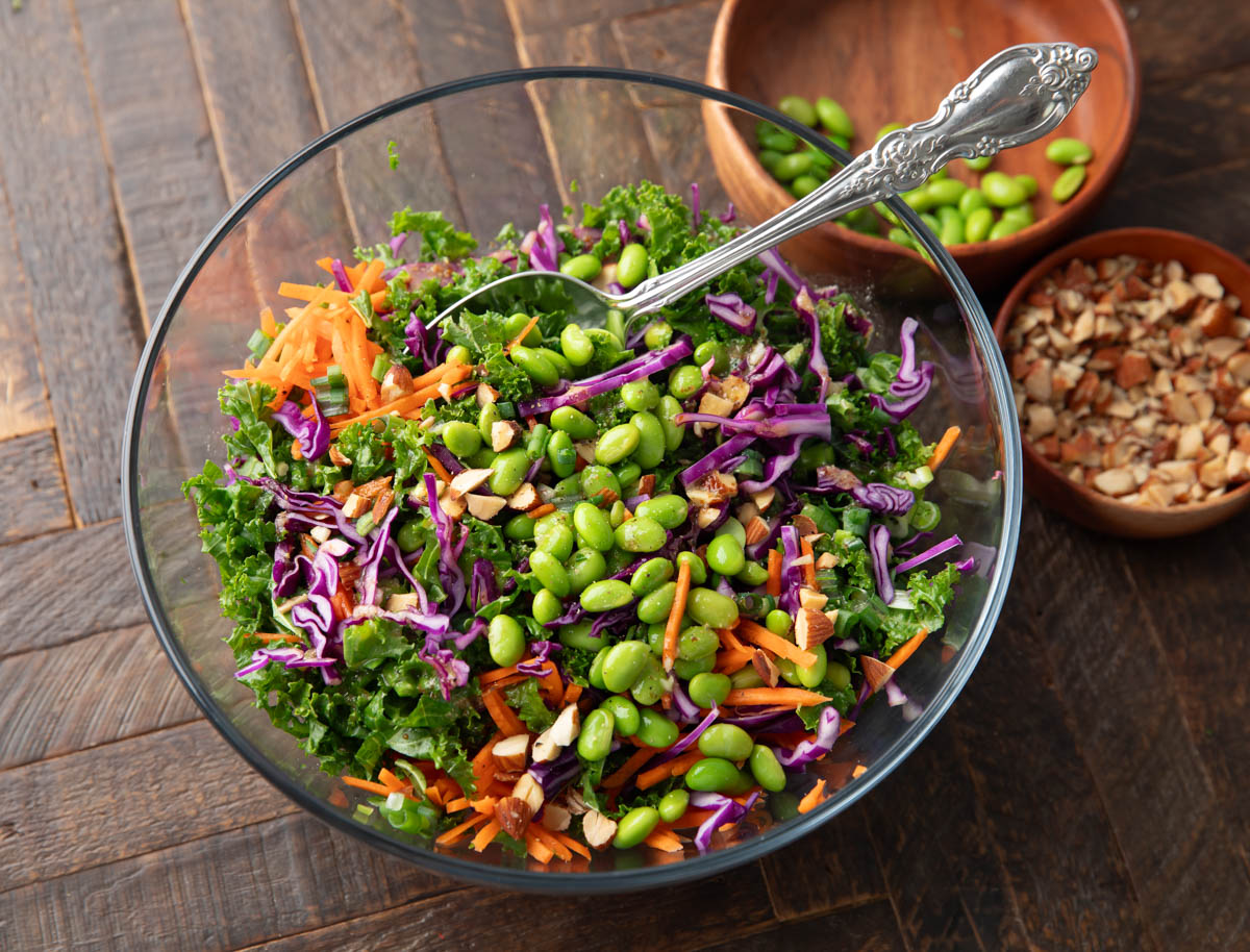 kale cabbage salad bowl